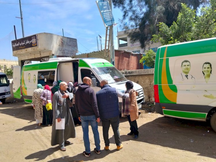 محافظ كفرالشيخ: إجراء الفحص الطبي لـ 2351 مواطنًا بقافلة قرية الصافية بدسوق
