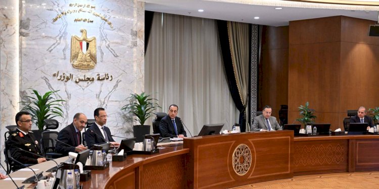 رئيس الوزراء يترأس اجتماع مجلس إدارة وكالة الفضاء المصرية