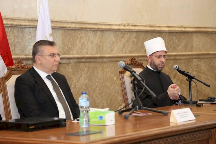 "الازهري والليثي "يفتتحان الدورة التدريبية الدولية بمسجد مصر الكبير