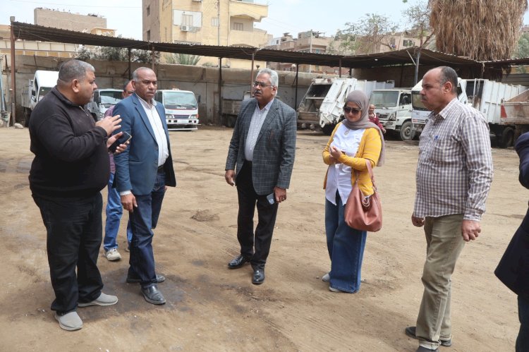 نائب محافظ سوهاج يتفقد جاهزية الحملة الميكانيكية بحي غرب