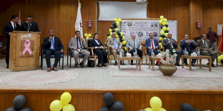 انطلاق فعاليات المؤتمر الطلابي الأول لكلية الآداب بجامعة قنا