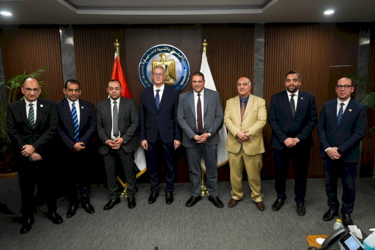 وزير البترول يرأس جمعية «كارجاس»