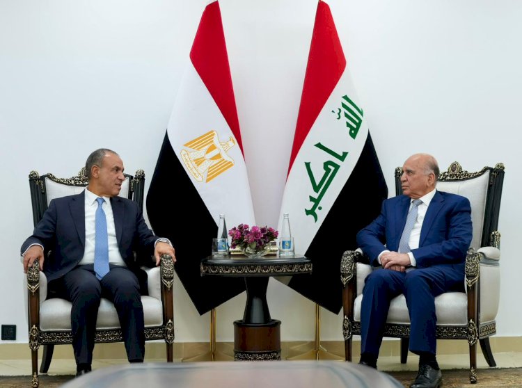 وزير الخارجية يبحث مع نظيره العراقي ببغداد العلاقات الثنائية والتطورات الإقليمية