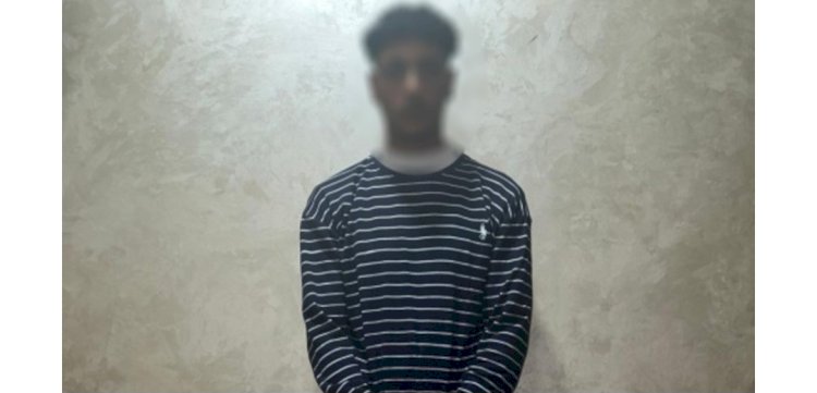 نكشف فيديو قيام عامل بآداء حركات إستعراضية بسلاح ناري بالدقهلية