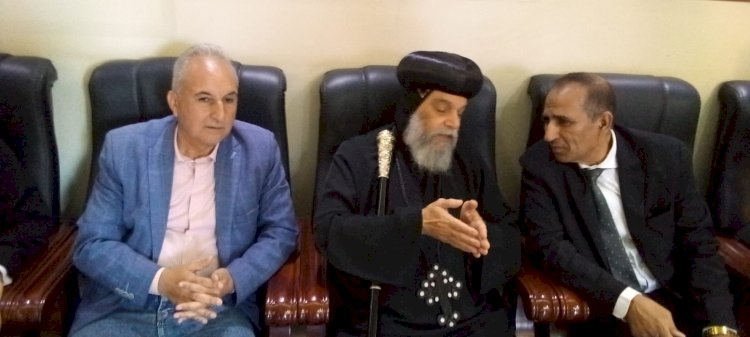 جامعة أسوان تجسد روح المواطنة بتهنئة الأخوة المسيحيين بعيد القيامة المجيد