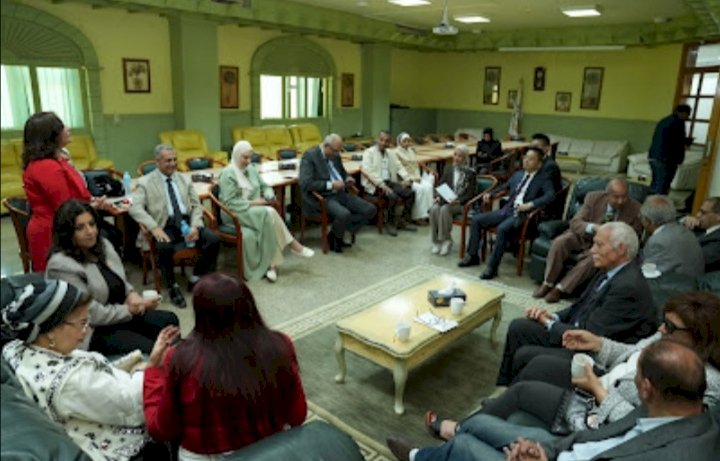 انطلاق معرض كتاب جامعة Mas بالتعاون مع معهد شنغهاى واخبار اليوم