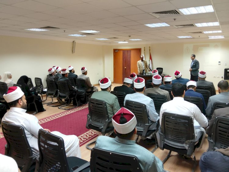 الاوقاف تختتم دورة «فقه الحج» للأئمة والواعظات