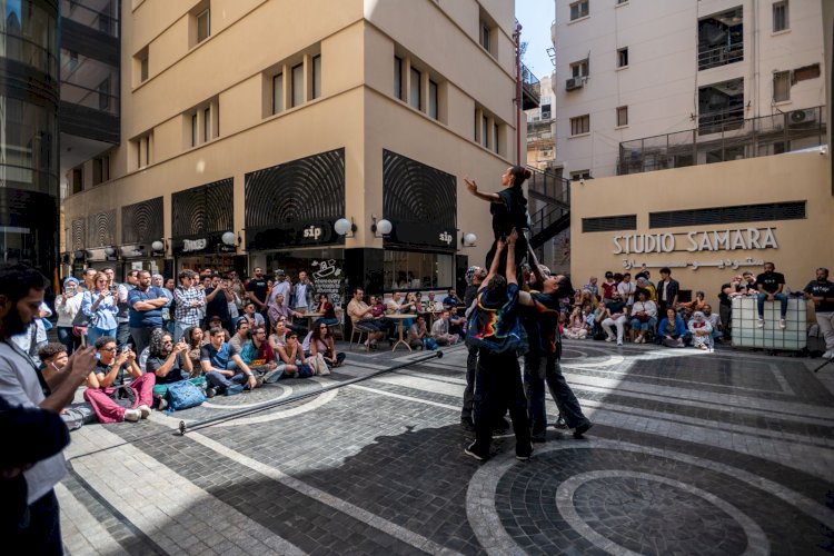 بالصور.. عروض الشارع في ليلة رقص معاصر تخطف أنظار جمهور وسط البلد