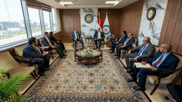 وزير البترول يتابع مشروع المجمع المتكامل للأسمدة الفوسفاتية بالسخنة