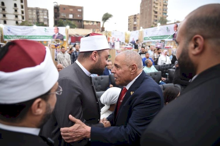 أمين "الأعلى للشئون الإسلامية" يشهد احتفالية تجهيز عرائس الأسر الأولى بالرعاية