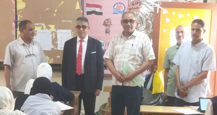 خلال جولة لوكيل تعليم أبوتشت.. الانضباط يسود لجان امتحانات الثانوية بنات