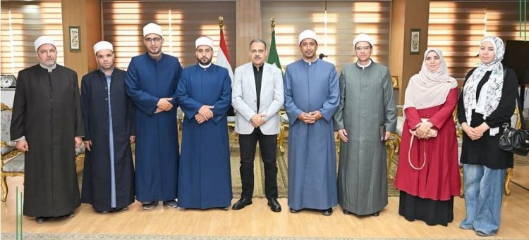 محافظ الشرقية:تنفيذ قوافل دعوية لتعزيز الوسطية ومواجهة السلوكيات الدخيلة