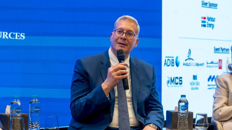 بدوي يؤكد امام الجمعية المصرية البريطانية علي خفض مستحقات الشركاء الأجانب