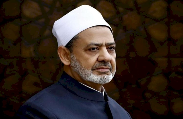 محافظ سوهاج يهنئ شيخ الأزهر ووزير الأوقاف ومفتي الجمهورية بعيد الأضحى المبارك