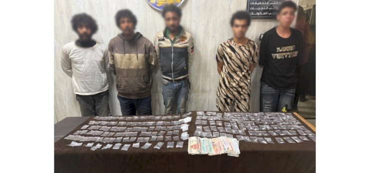 فيديو تعاطي المخدرات يقود الشرطة للقبض علي المتهمين بتعاطي المخدرات بالجيزة