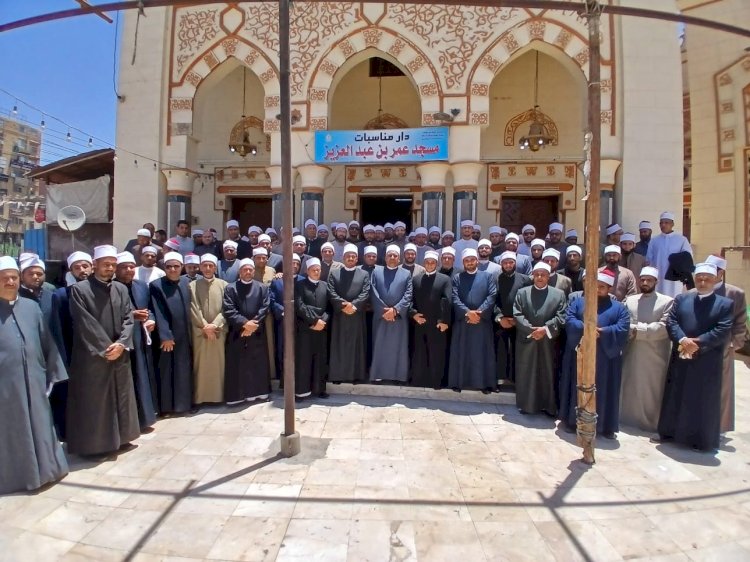مدير عام الإرشاد الديني  يلتقي أئمة وخطباء أوقاف بني سويف لمتابعة الأنشطة الدعوية