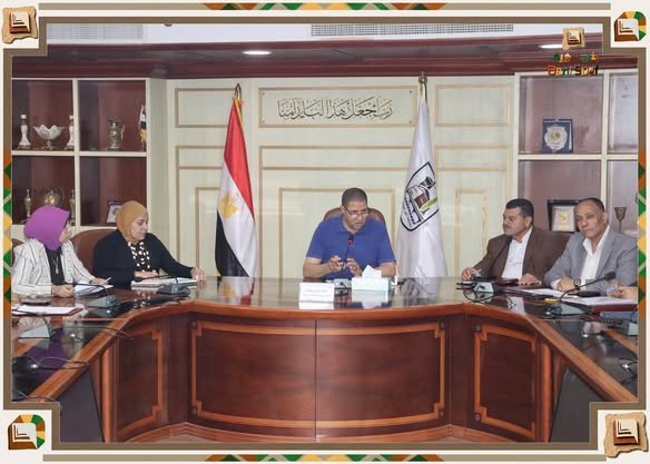 سكرتيرعام بني سويف يعقد اجتماعاً لمُناقشة سير ومستجدات العمل في ملف التصالح