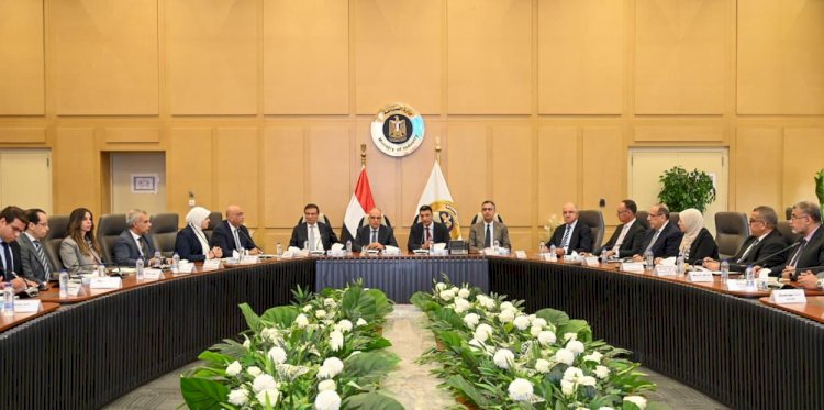 ٤ وزراء يتفقون على تشكيل لجنة لإدارة ملف البصمة المائية في مشروعات الصناعات الغذائية