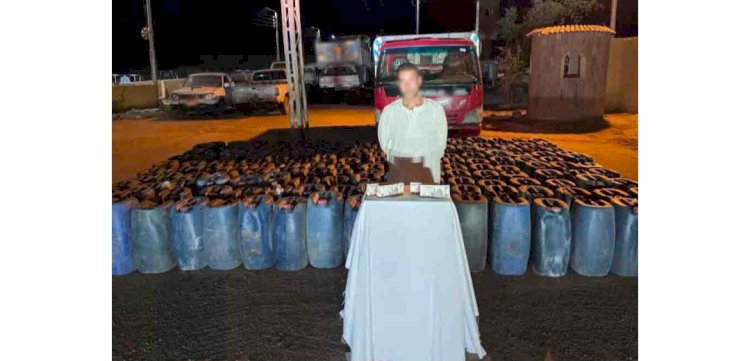 ضبط 7 طن من المواد البترولية قبل بيعها بالسوق السوداء بأسوان