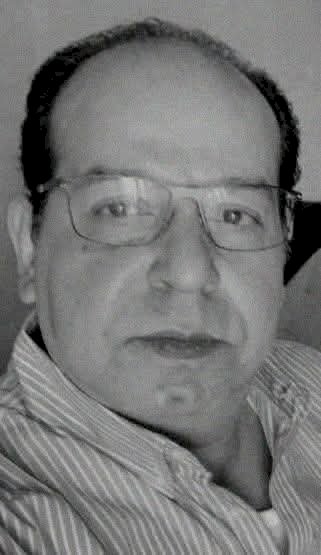 قراءة في قصيدة طعم الشاي لحسني الإتلاتي.. بقلم  خالد هاشم