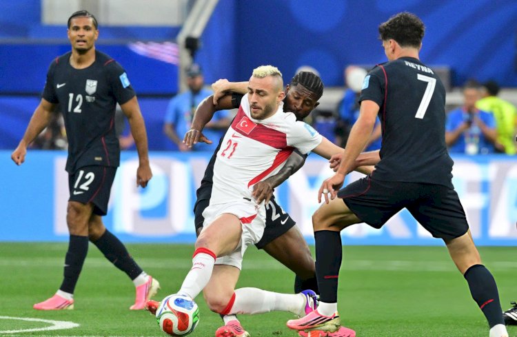 منتخب تركيا يفوز علي منتخب امريكا بثلاثية في مونديال كأس العالم 2026م