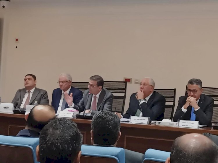 وزير الزراعة أمام  النواب: لن نتخلى عن الفلاح
