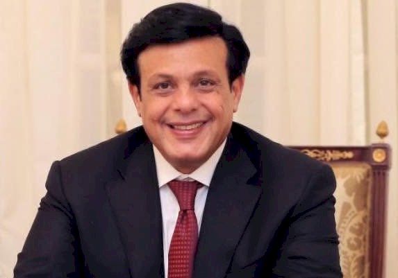 كارت أحمر من الدكتور محمد حمودة لمنتحلى صفة المحامى الدولى