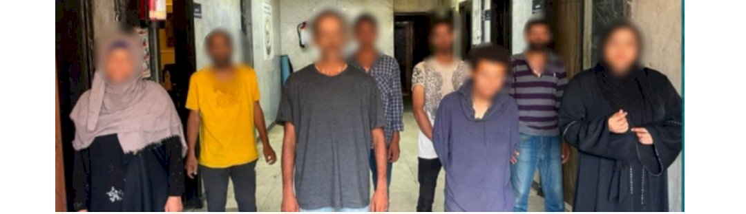 القبض علي 7 رجال  وسيدتين لقيامهم باستغلال الاحداث في التسول بالجيزة