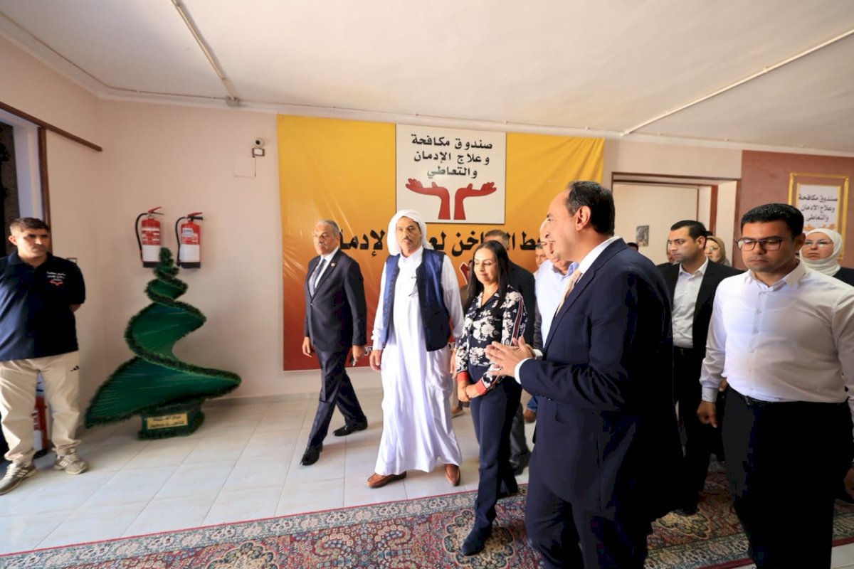 "مايا"  توجه صندوق دعم الصناعات بالتعاقد على المنتجات الحرفية لمتعافي مركز العزيمة بمطروح