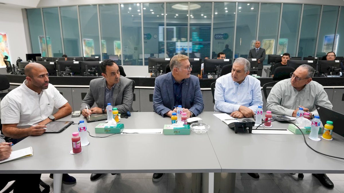 وزير البترول يتابع  تأمين إمدادات الطاقة والبدائل التشغيلية