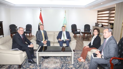 وزير الزراعة يستقبل مدير معهد "سيام باري" الإيطالي لبحث تطوير نظم الزراعة الذكية ودعم صغار المزارعين