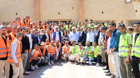 "مايا والزملوط"يشهدان تخريج 100 متعافٍ من بشاير الخير  من مركز العزيمة بمطروح