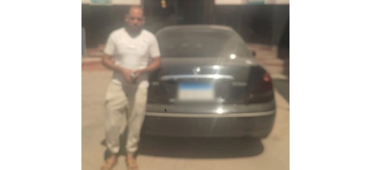 نكشف منشور قيام قائد سيارة ملاكى بطمس اللوحات المعدنية الخلفية بالمنوفية