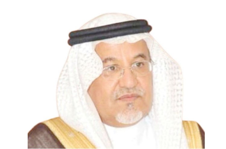 جائزة الرجل الذهبي تزين مسيرة الشيخ محمد عبدالعزيز السالم