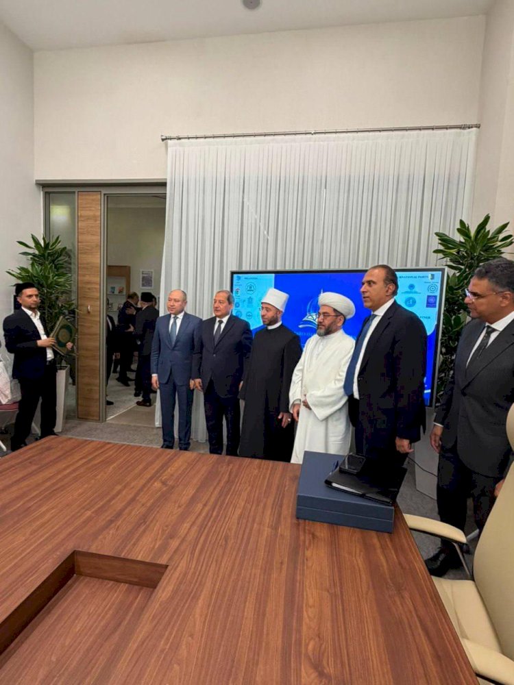 مستشار الرئيس للشئون الدينية والمفتي ورئيس اللجنة الدينية يستقبلون وزير الأوقاف في أوزبكستان