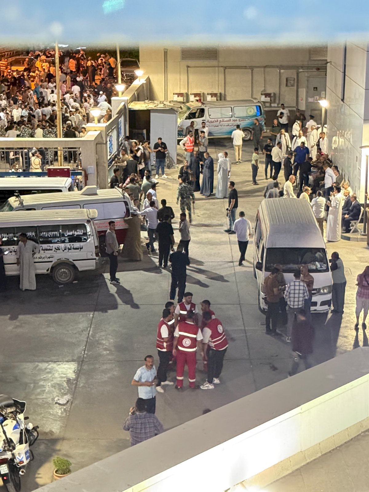 وزيرة التضامن توجه الهلال الأحمر  تقديم الدعم النفسي لمصابي حادث تصادم سيارتي عمال بالإسماعيلية
