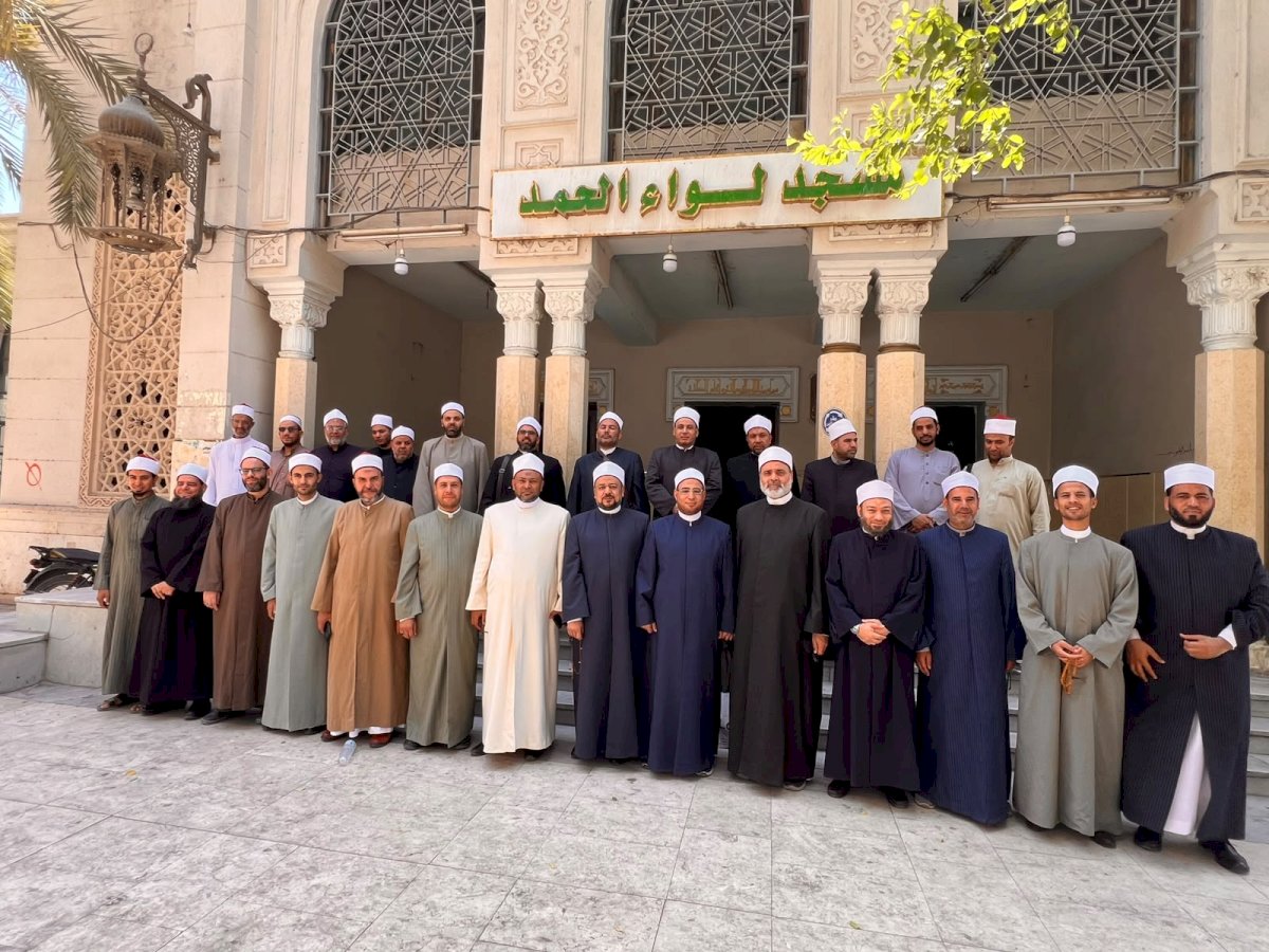 الأوقاف تُسيِّر قافلة دعوية إلى مساجد إدارات حلوان والمعصرة و١٥ مايو بالقاهرة