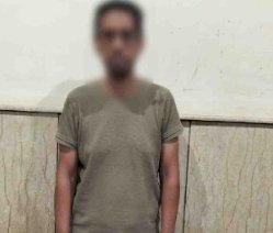 نكشف فيديو قيام عاطل بتهديد والده بالاسكندريه