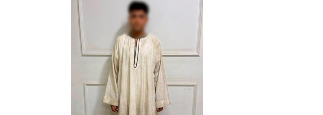 ضبط طالب لقيامه بإدارة صفحة للترويج لبيع الأسلحة البيضاء بقنا