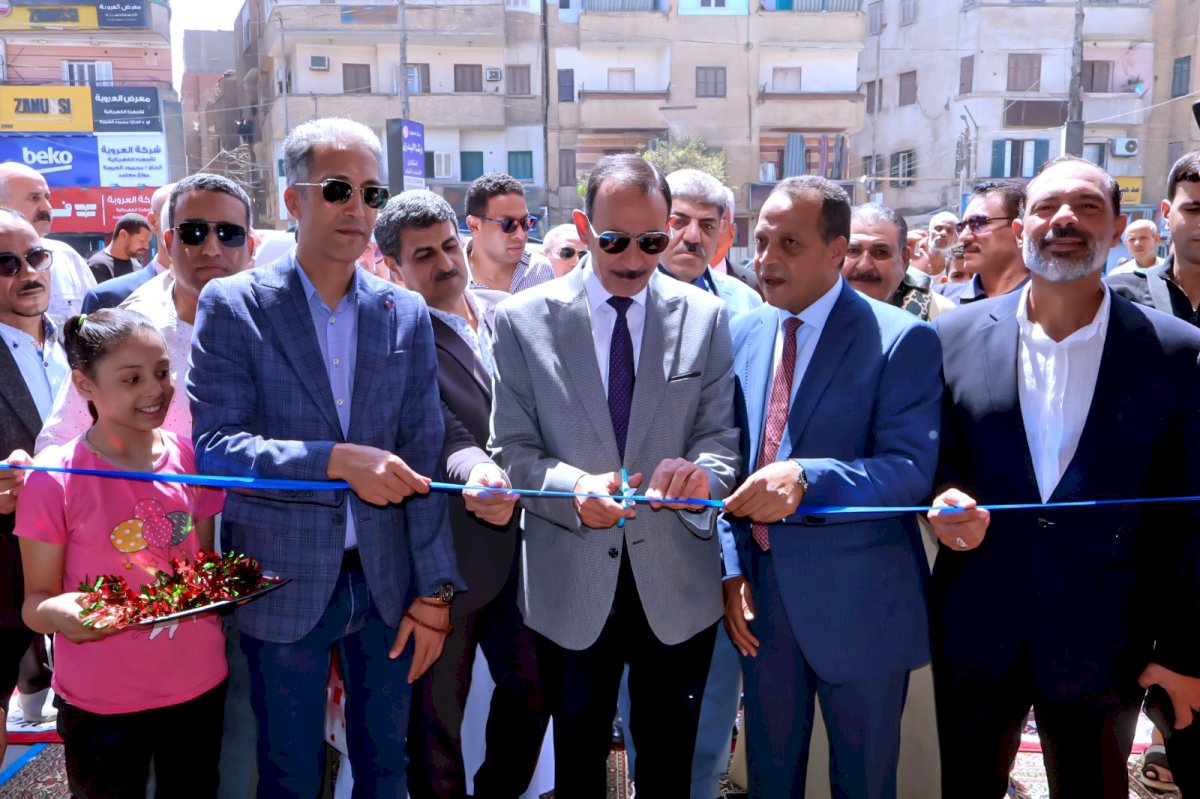 محافظ سوهاج يفتتح معرض "أهلا مدارس" لتوفير المستلزمات المدرسية بأسعار مخفضة