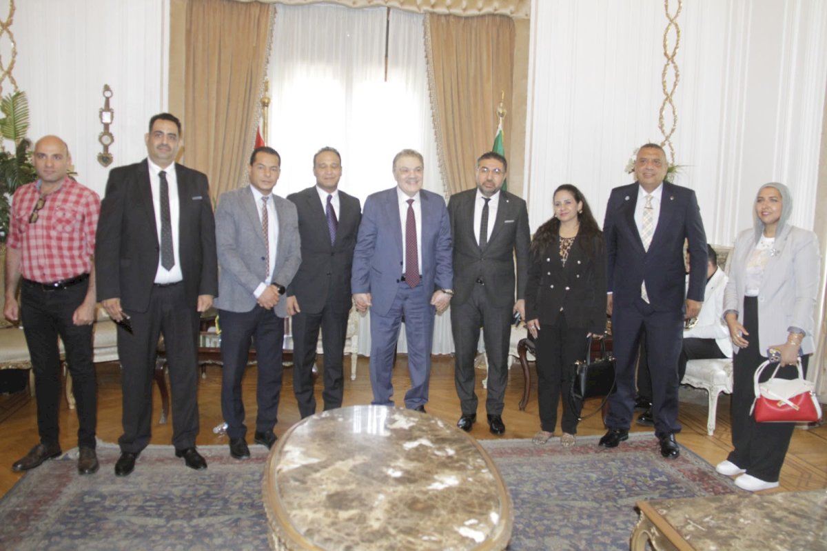 صوت الشعب والوفد في لقاء ببيت الأمة يجمع عراقة التاريخ برؤية المستقبل
