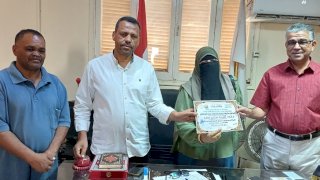 مدير تعليم أبوتشت يكرّم فريق التربية الاجتماعية ويشيد بجهودهم