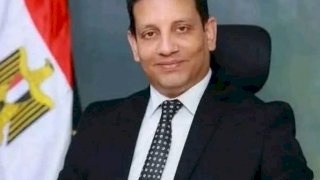 مليون مبروك أستاذ محمد لتجديد الثقه كمدير لشئون مكتب المحافظ