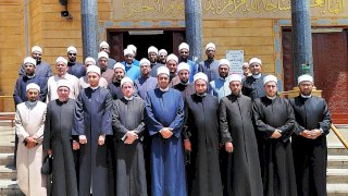قوافل الأوقاف تواصل رسالتها  بالسويس وبورسعيد لمواجهة التنمر وبناء الوعي