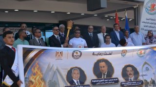 جامعة أسوان تستقبل شعلة أسبوع شباب الجامعات الرابع عشر