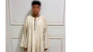 ضبط طالب لقيامه بإدارة صفحة للترويج لبيع الأسلحة البيضاء بقنا