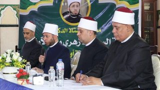 وزير الأوقاف يعقد اجتماعًا مع أئمة أوقاف الجيزة لبحث تطوير العمل الدعوي والارتقاء بالأداء