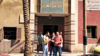 وكيل صحة بني سويف يأمر بنقل رئيسة تمريض الحلابية والتحقيق مع المتغيبين