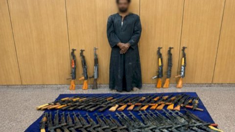 مصرع تاجر اسلحة وضبط آخر عقب تبادل إطلاق النيران مع قوات الشرطة بسوهاج