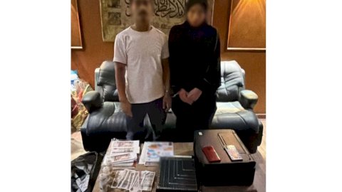 ضبط زوج وزوجته لقيامهما بإدارة صفحة  للترويج لبيع العملات المقلدة ببورسعيد والجيزة